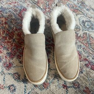TOMS Womens Taupe Faux Fur-Lined Paxton suede Hi-Top Sneakers size 7